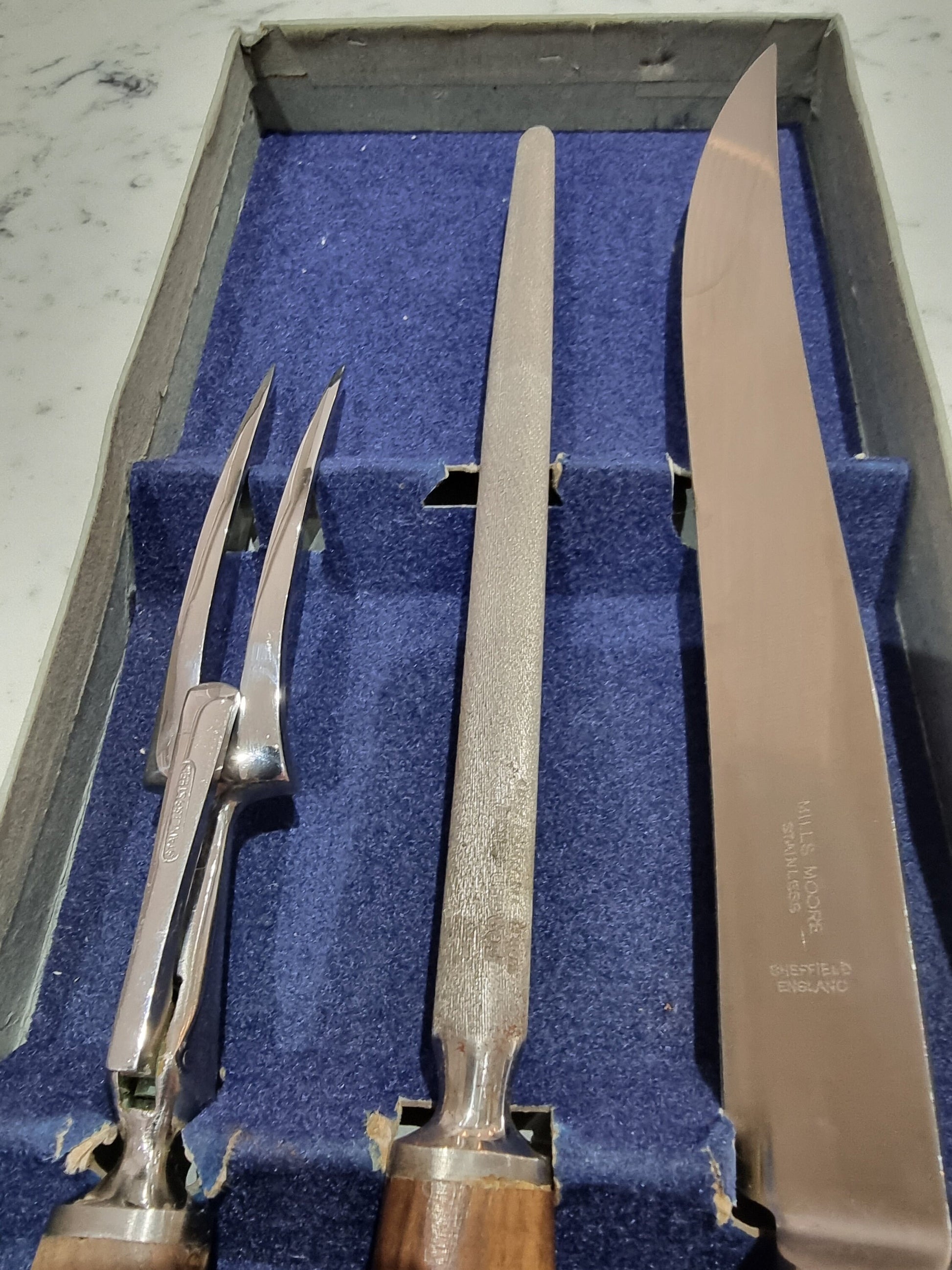 Mills and Moore Antique Meat Carving Set, Stainless Steel With Walnut KentCrystalbyDance
