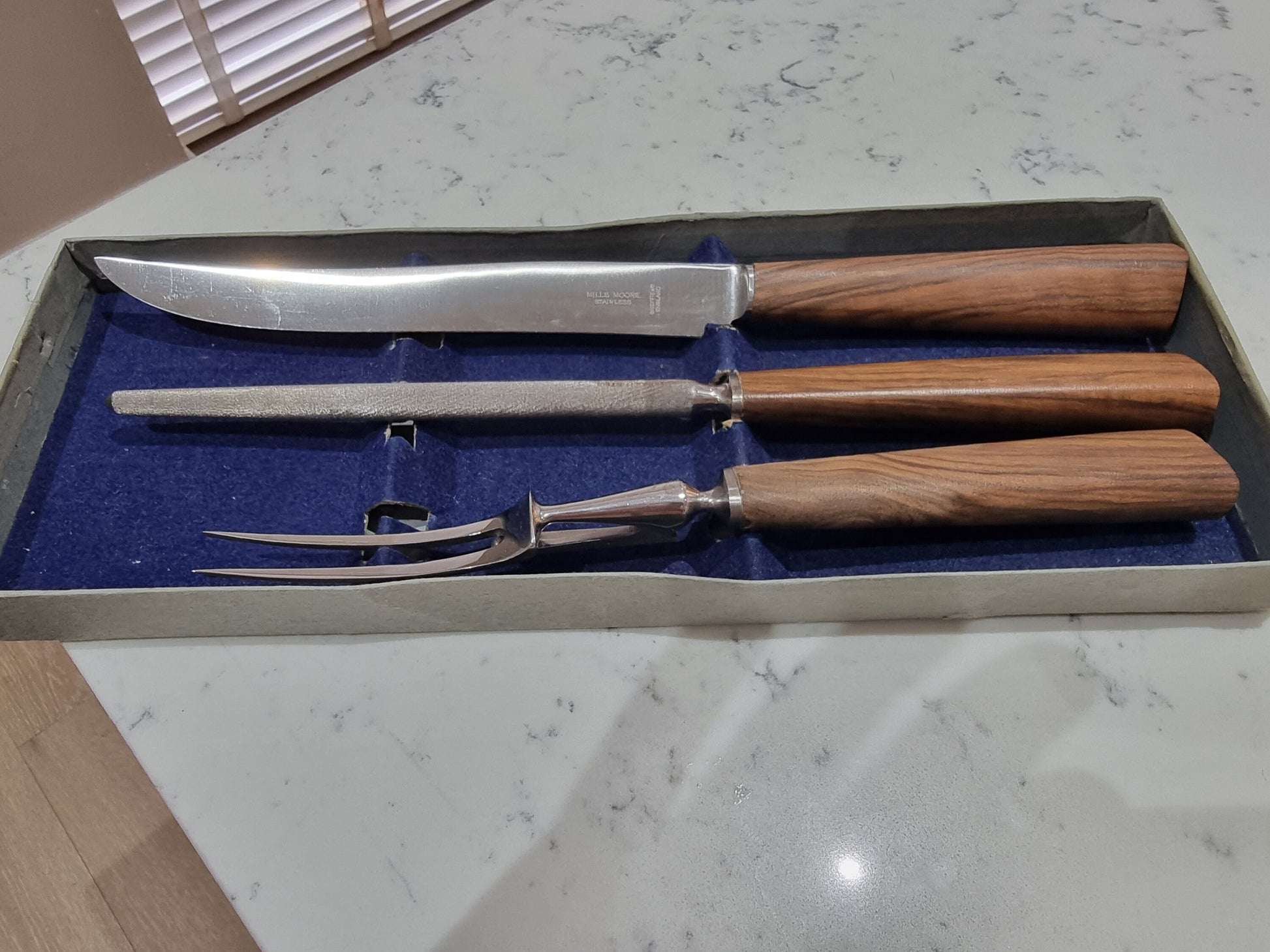 Mills and Moore Antique Meat Carving Set, Stainless Steel With Walnut KentCrystalbyDance